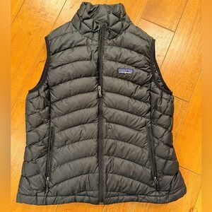 Patagonia Black Quilted Puffer Vest